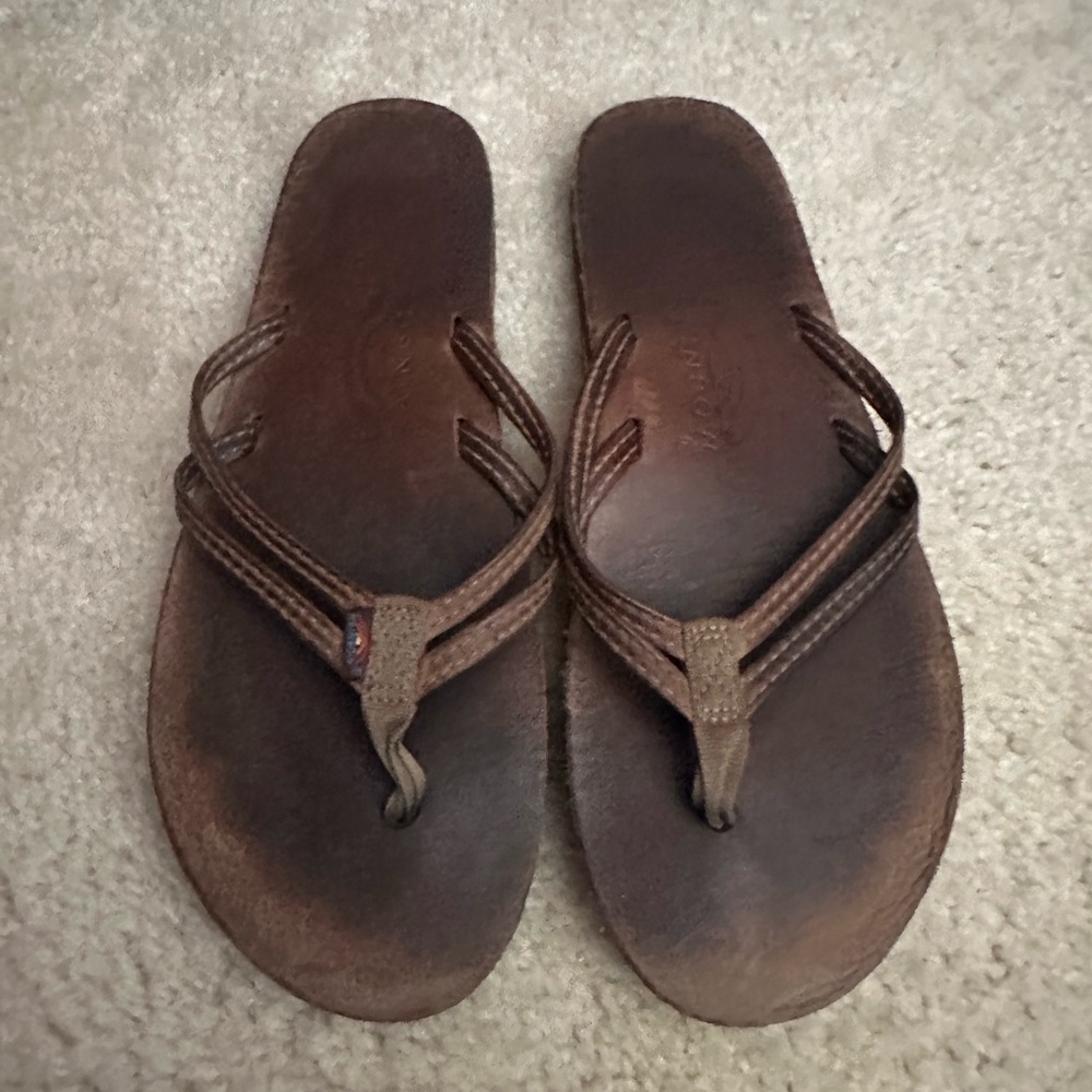 Brown rainbow flip-flops women’s large double strap